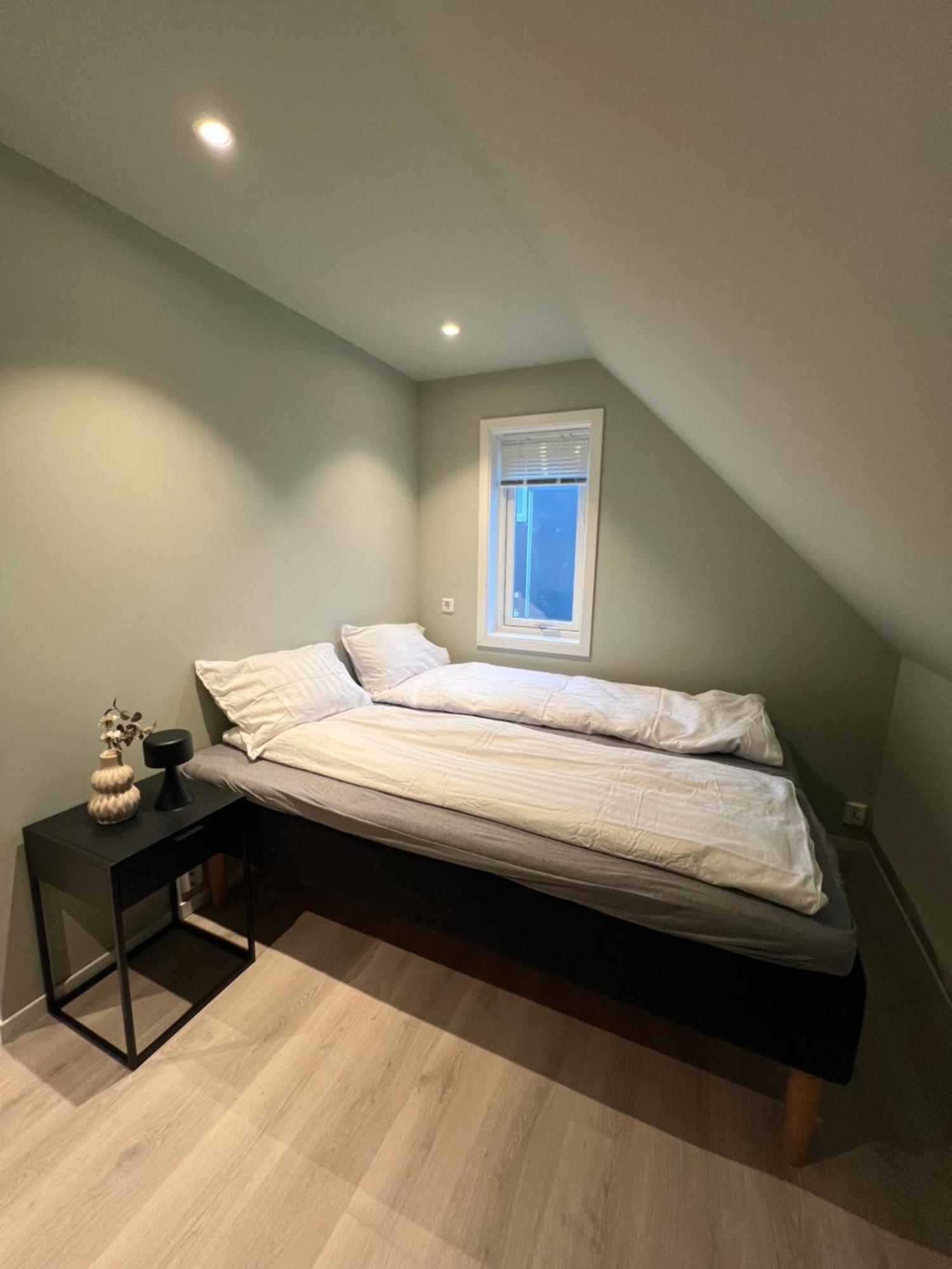 Central Apartment In Свольвер Экстерьер фото